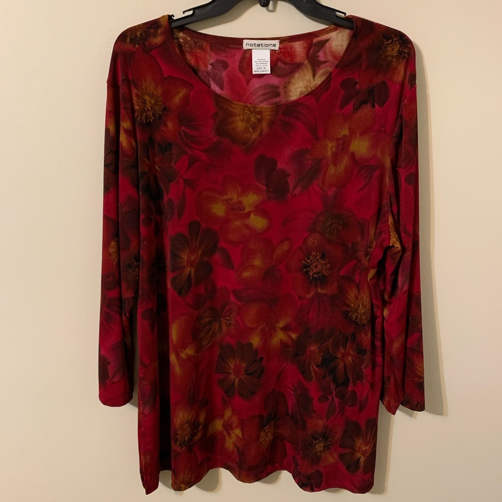 Floral top by NOTATIONS size XL
